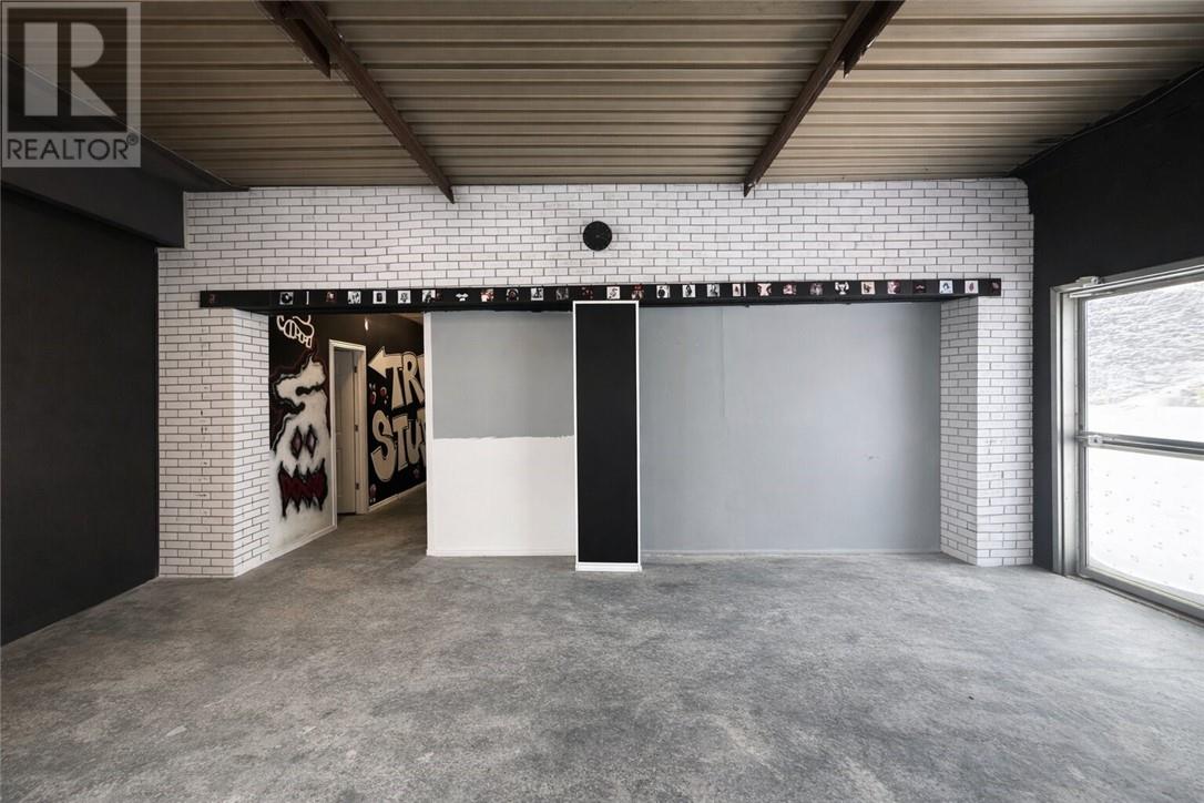 2924 Highway 69N Unit# 5B - Photo 3 of 15, Val Caron, Ontario