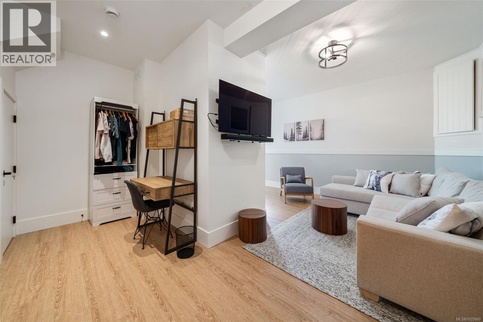 903 Collinson St, Victoria