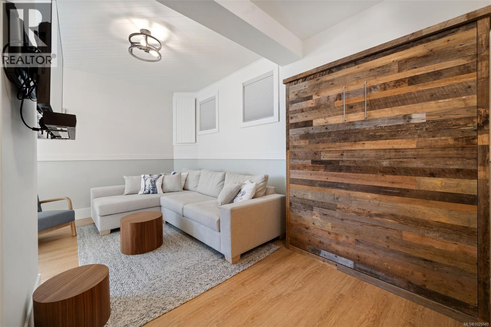 903 Collinson St, Victoria