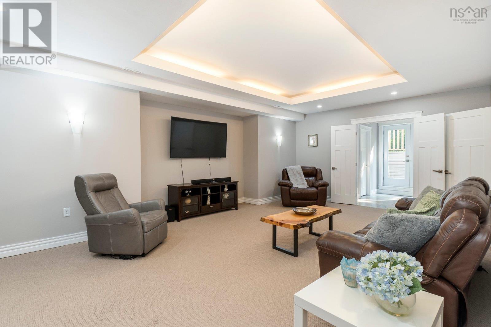 Property 30 of 50 of 331 Masons Point Road