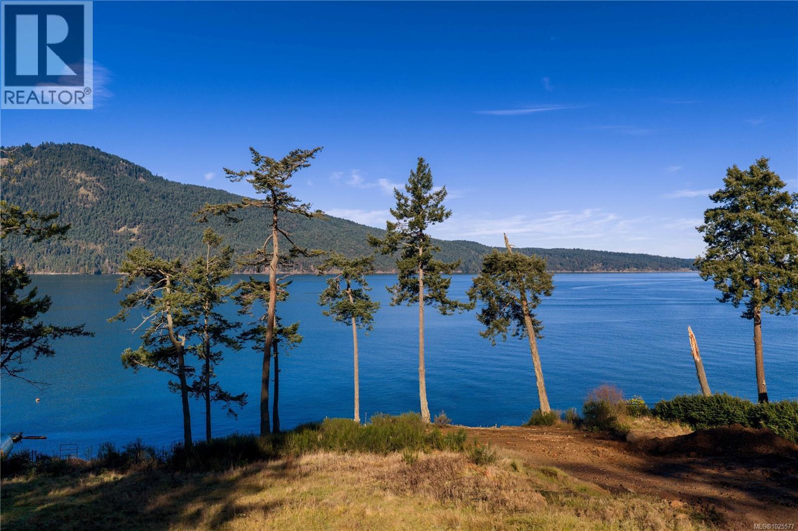 770 Lands End Rd, North Saanich