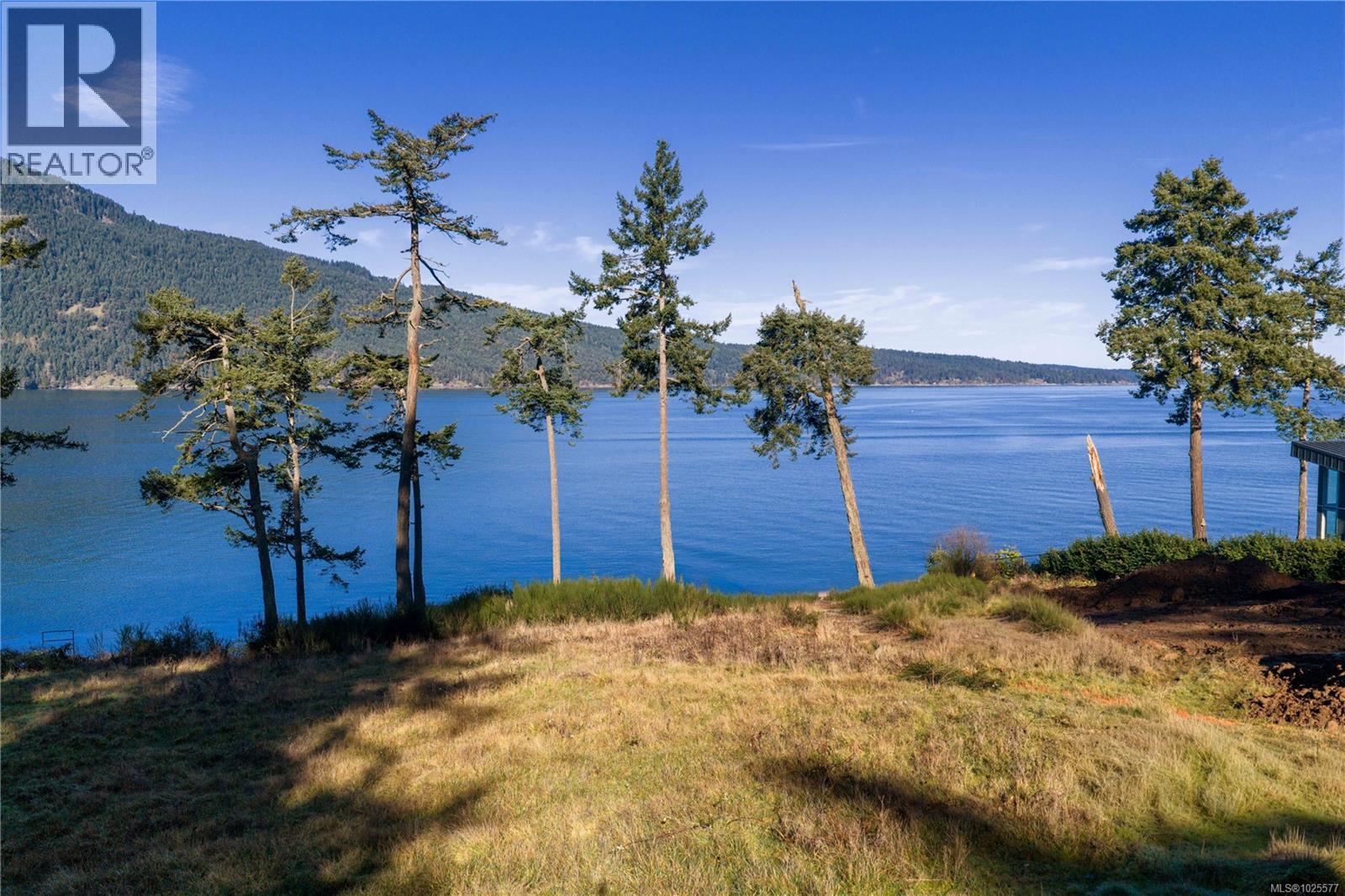 770 Lands End Rd, North Saanich