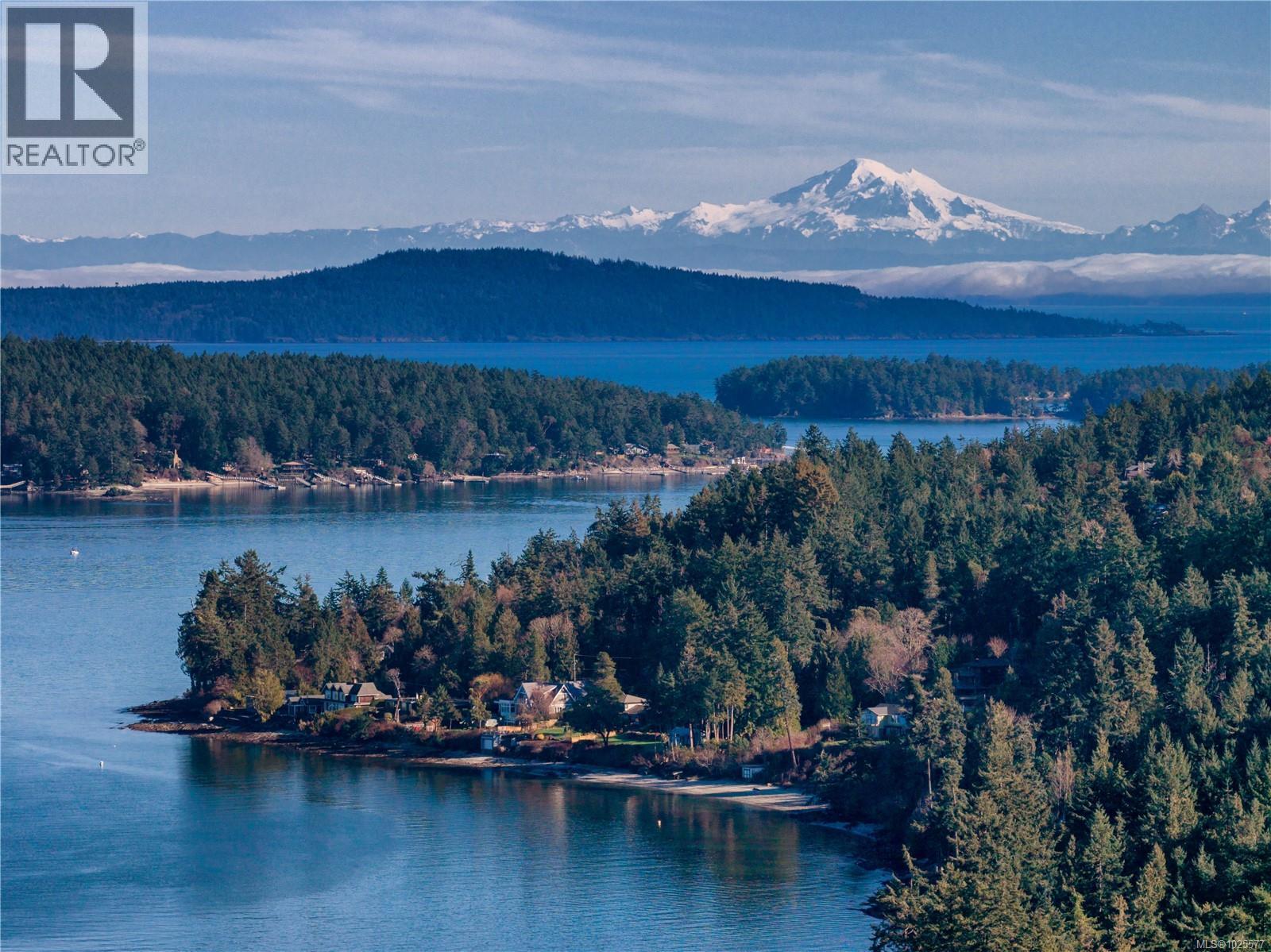 770 Lands End Rd, North Saanich