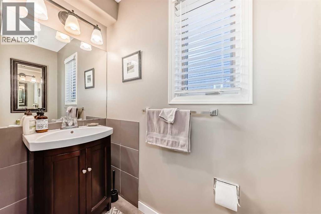 Single Family House for Sale in  Rivergreen Crescent SE Riverbend Calgary 