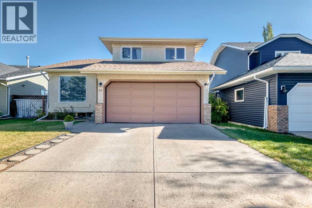 Single Family House for Sale in  Rivergreen Crescent SE Riverbend Calgary 