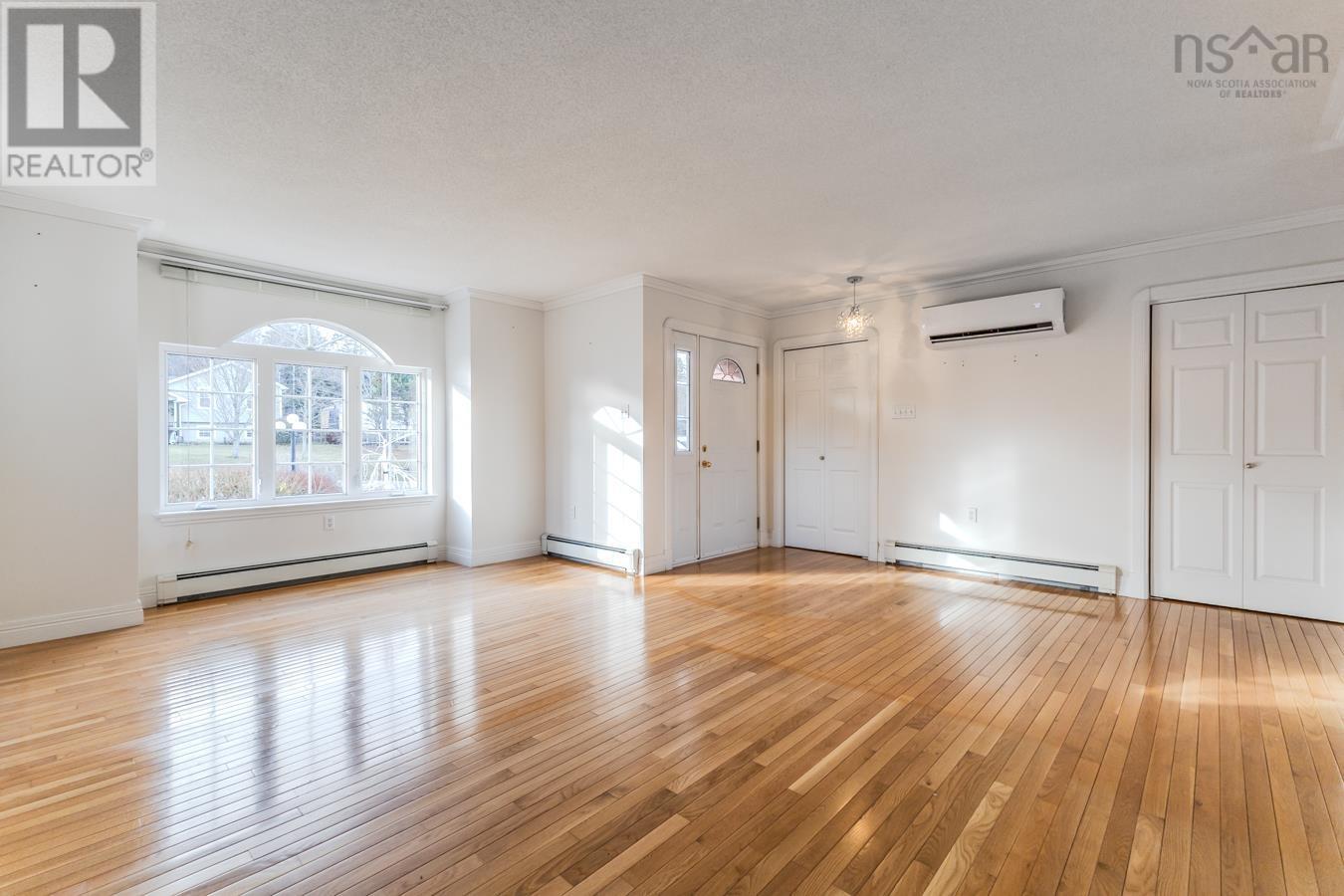 Property 6 of 49 of 157 PARKWOOD SOUTH