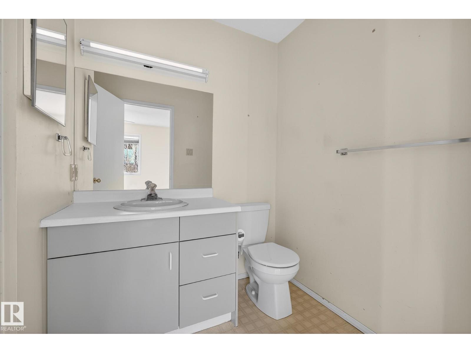 15110 103 AV NW, Edmonton