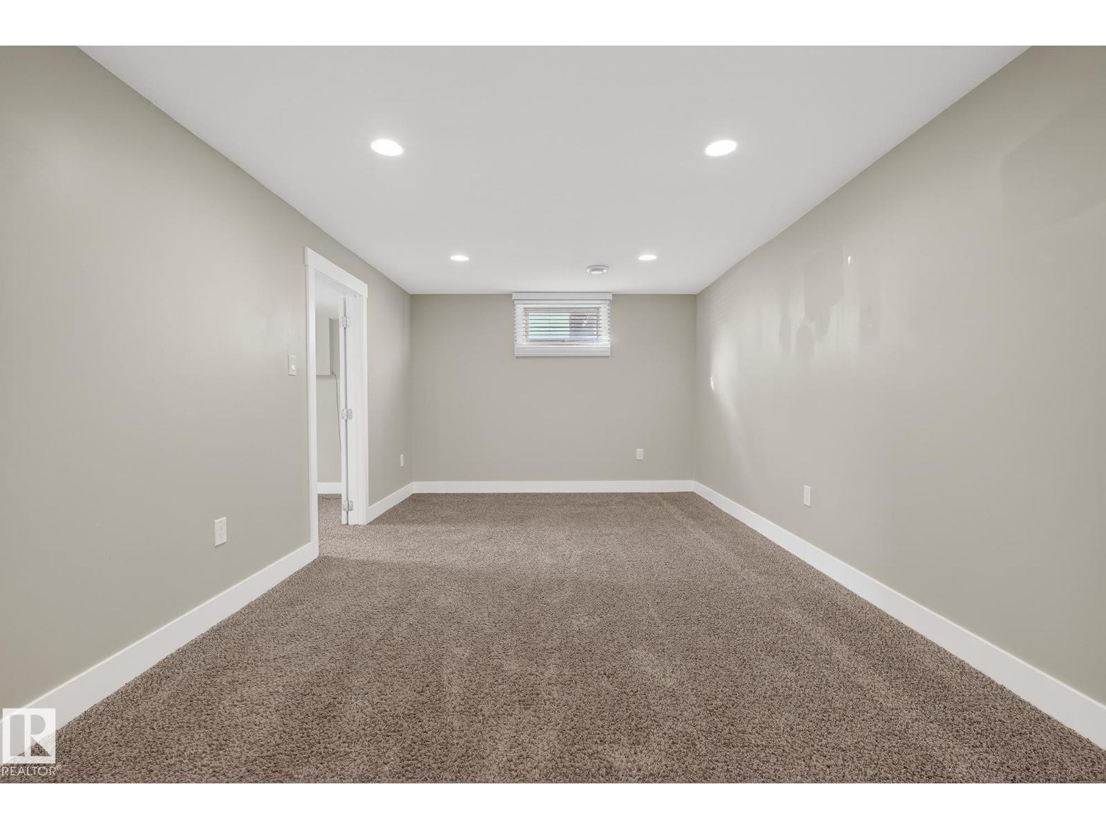 6219 150 AV NW, Edmonton