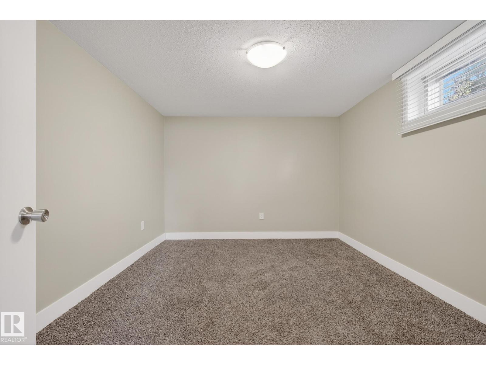 6219 150 AV NW, Edmonton