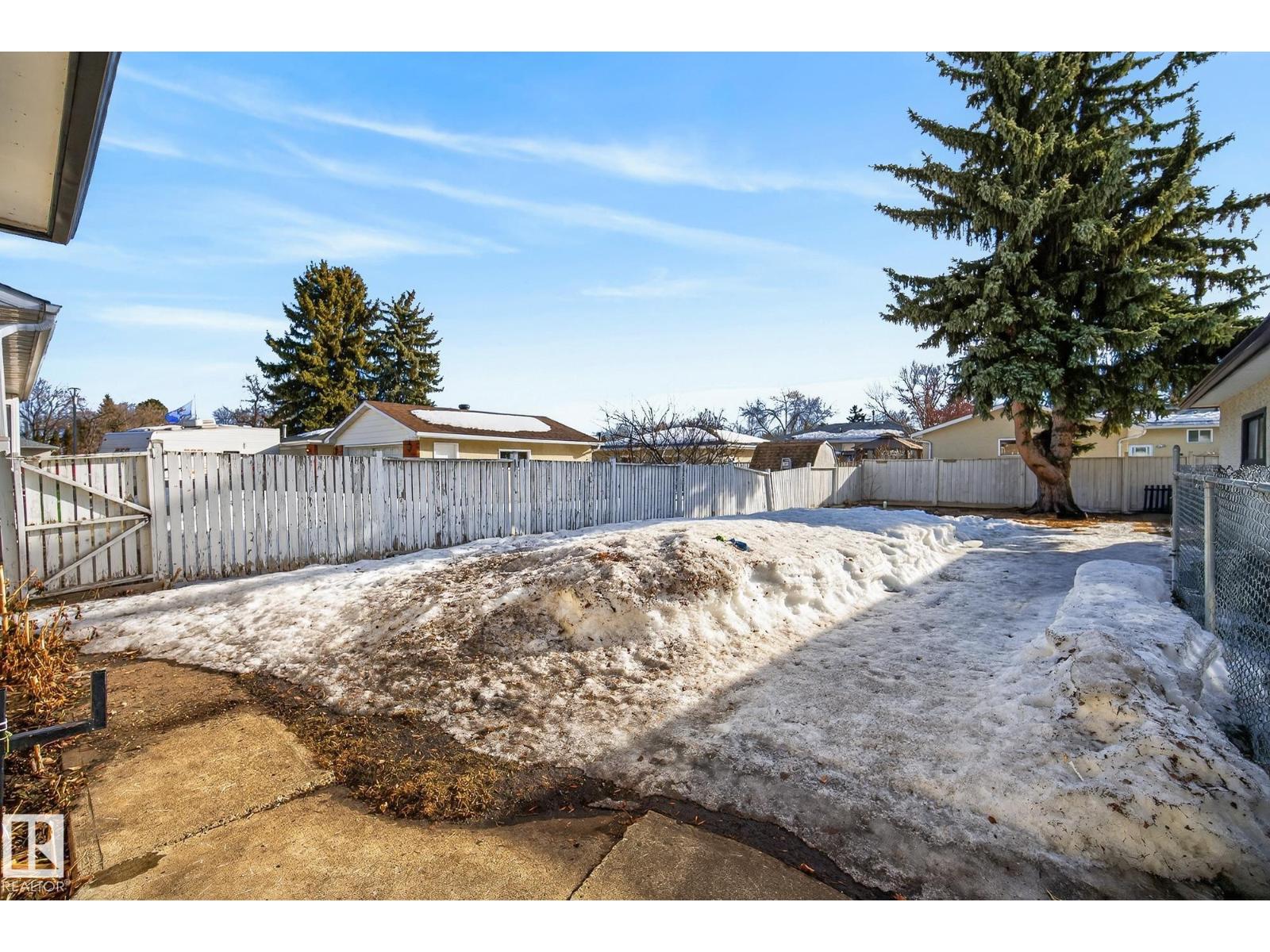 6219 150 AV NW, Edmonton