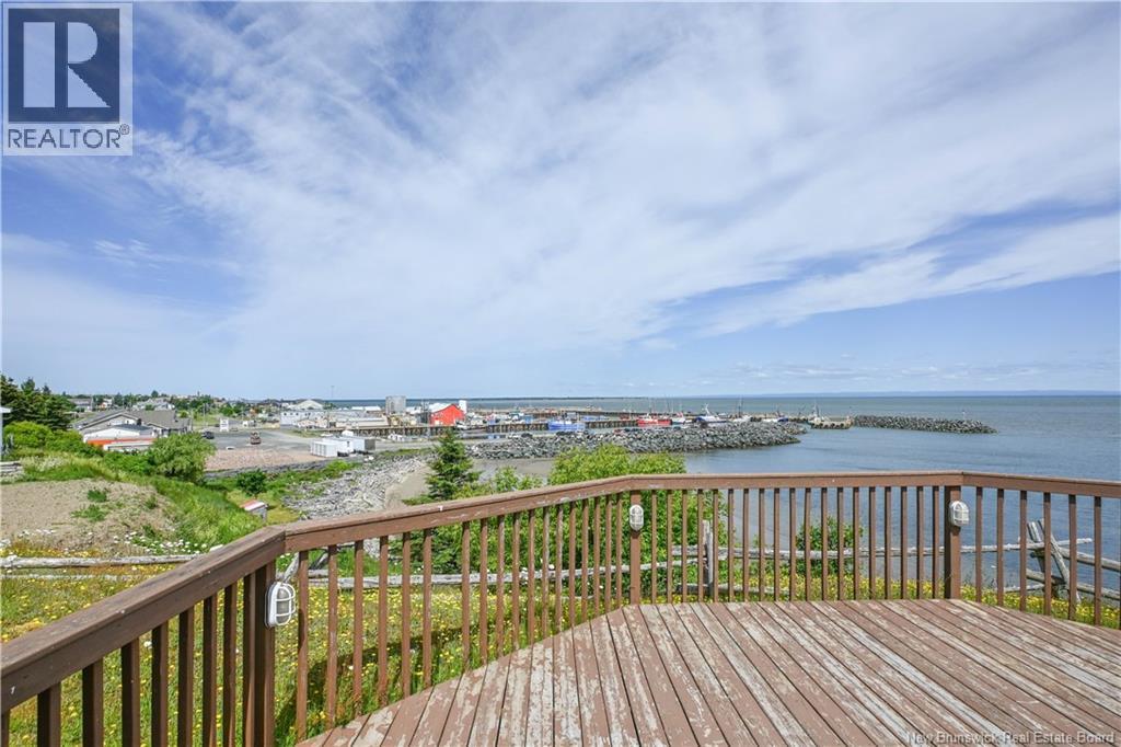 89 Saint-Pierre Est Boulevard - Photo 5 of 16, Caraquet, New Brunswick