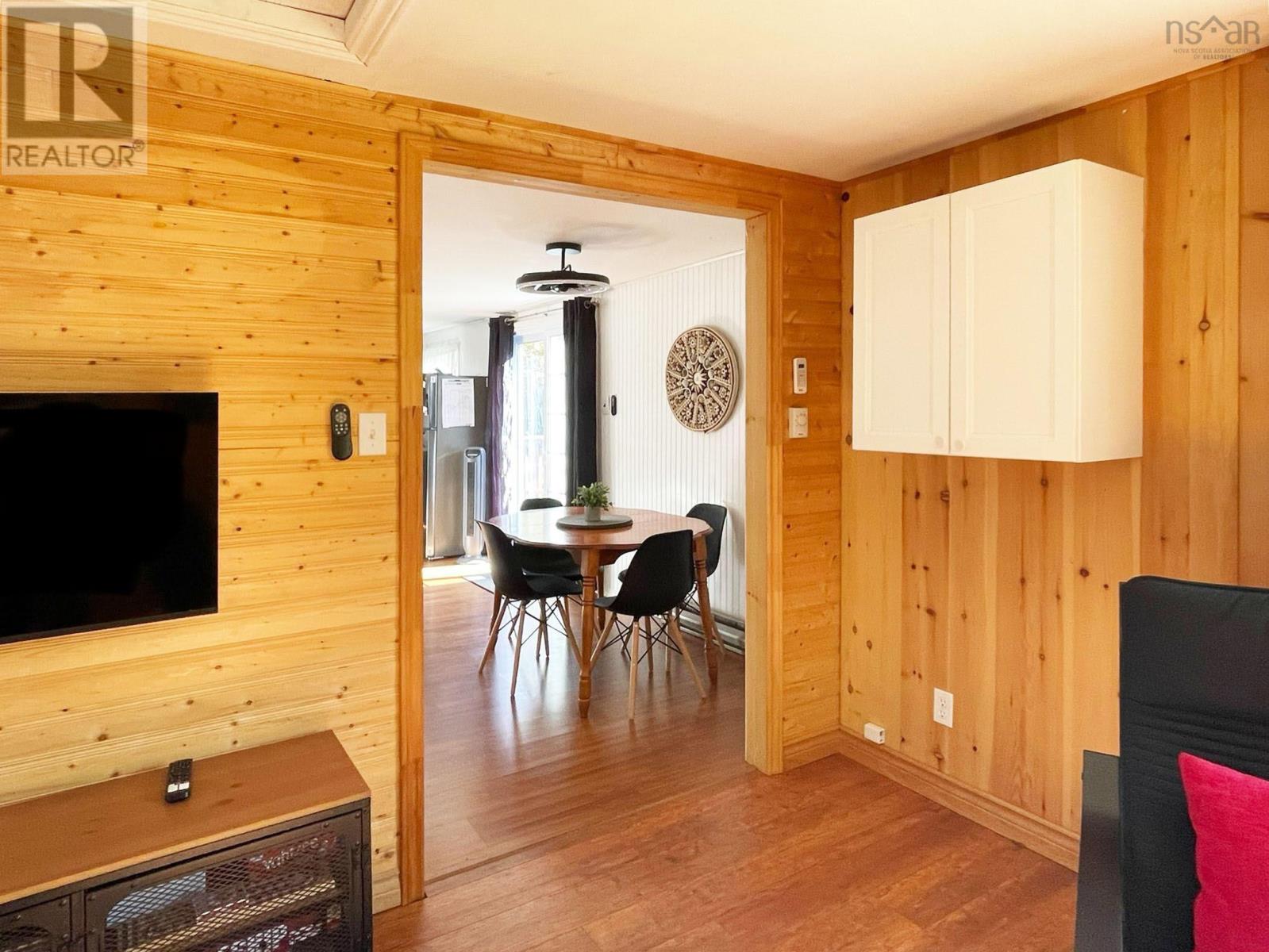 Property 13 of 30 of 40 Jacksons Point Road