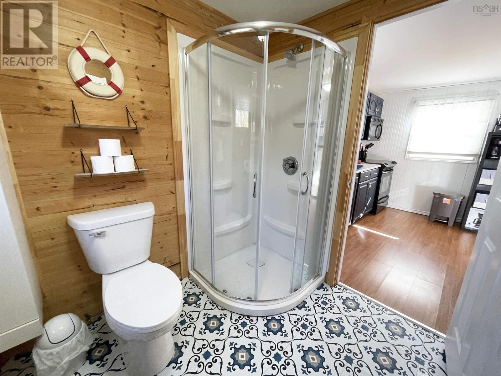 Property 20 of 30 of 40 Jacksons Point Road