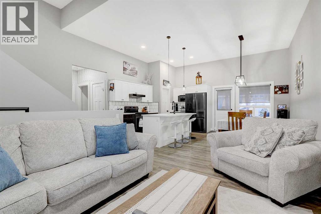 Single Family House Bi-level for Sale in   Avenue Westgate Grande Prairie 