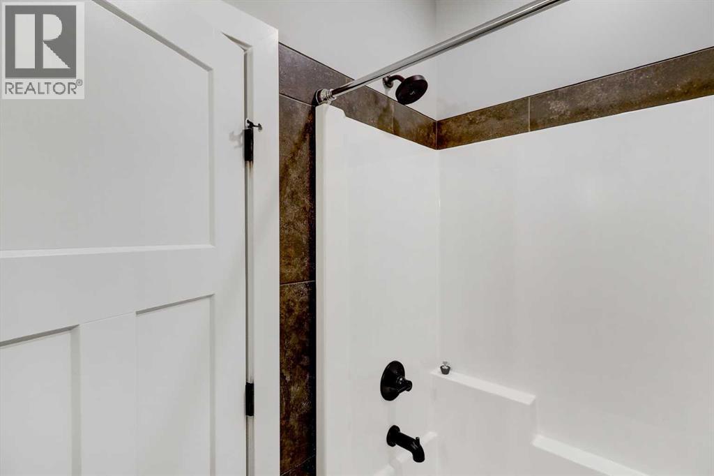 Single Family House Bi-level for Sale in   Avenue Westgate Grande Prairie 