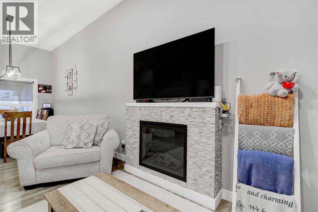 Single Family House Bi-level for Sale in   Avenue Westgate Grande Prairie 