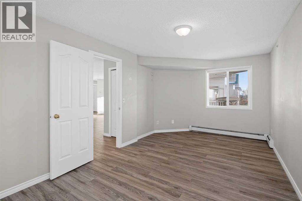 Single Family House for Sale in   Somervale Court SW Somerset Calgary 