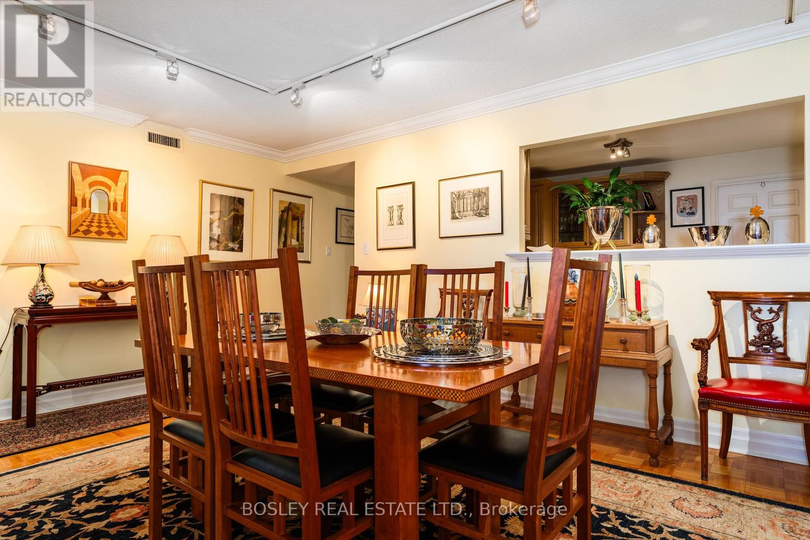 #605 160 FREDERICK STREET - 6