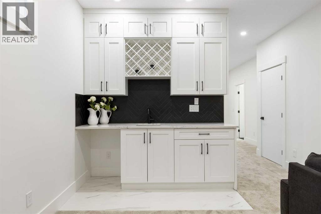 Single Family House for Sale in   Avenue NE Tuxedo Park Calgary 