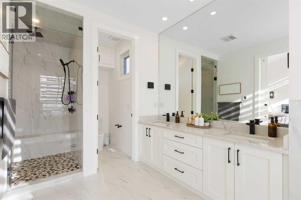 Single Family House for Sale in   Avenue NE Tuxedo Park Calgary 