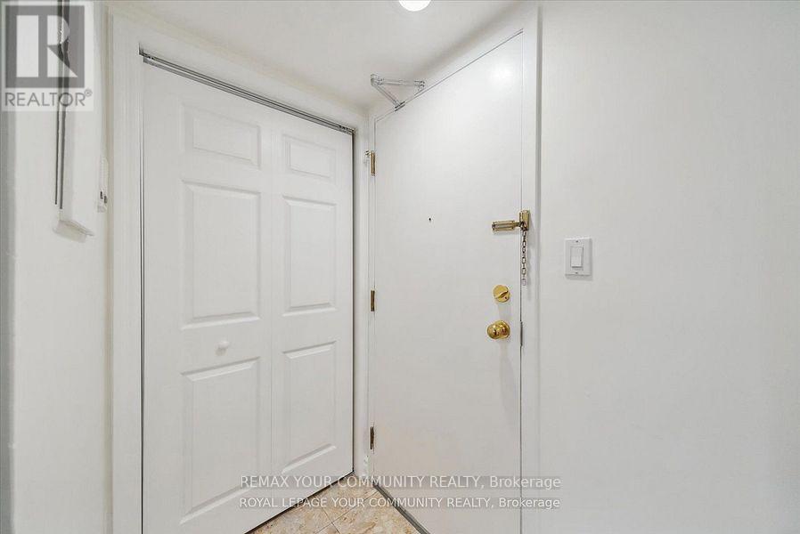 201 - 60 KIPPENDAVIE AVENUE - Photo 4 of 17, Toronto (The Beaches), Ontario