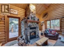 274 Merryman Drive, Mayne Island, BC V0N2J2 Photo 8