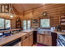 274 Merryman Drive, Mayne Island, BC V0N2J2 Photo 10