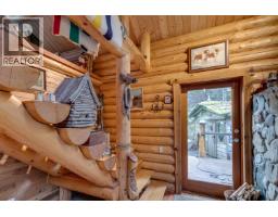 274 Merryman Drive, Mayne Island, BC V0N2J2 Photo 9