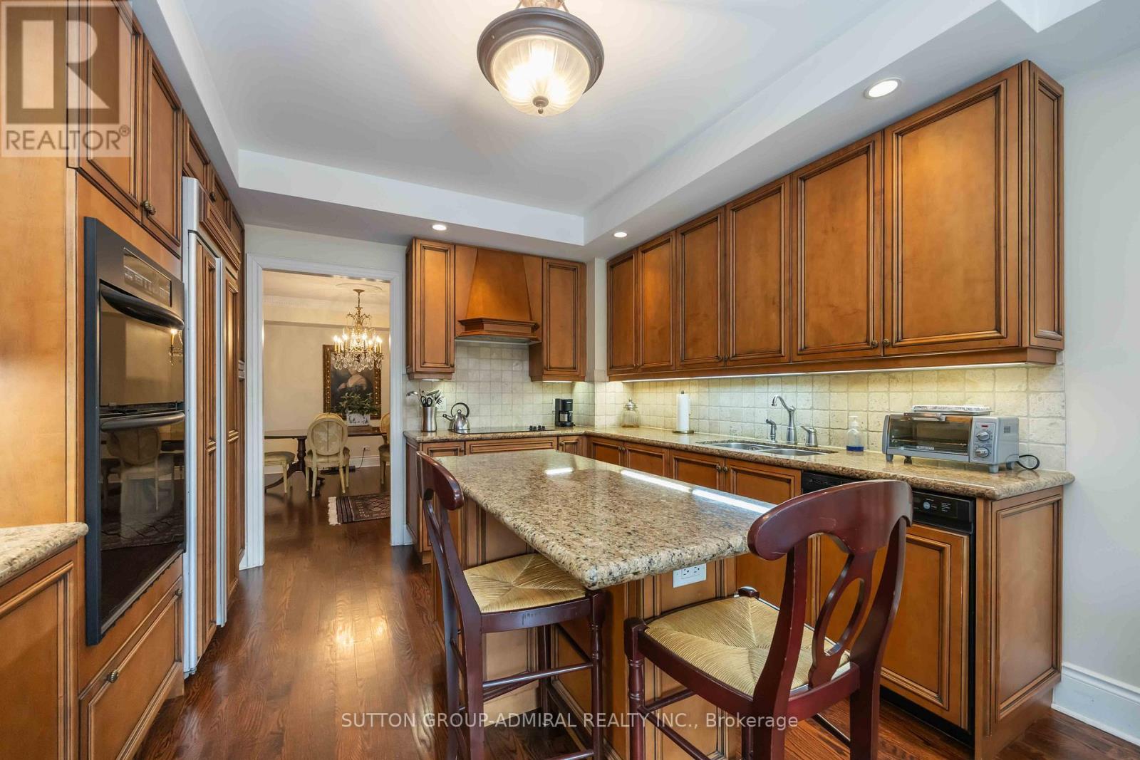 #207 7071 BAYVIEW AVENUE - 19