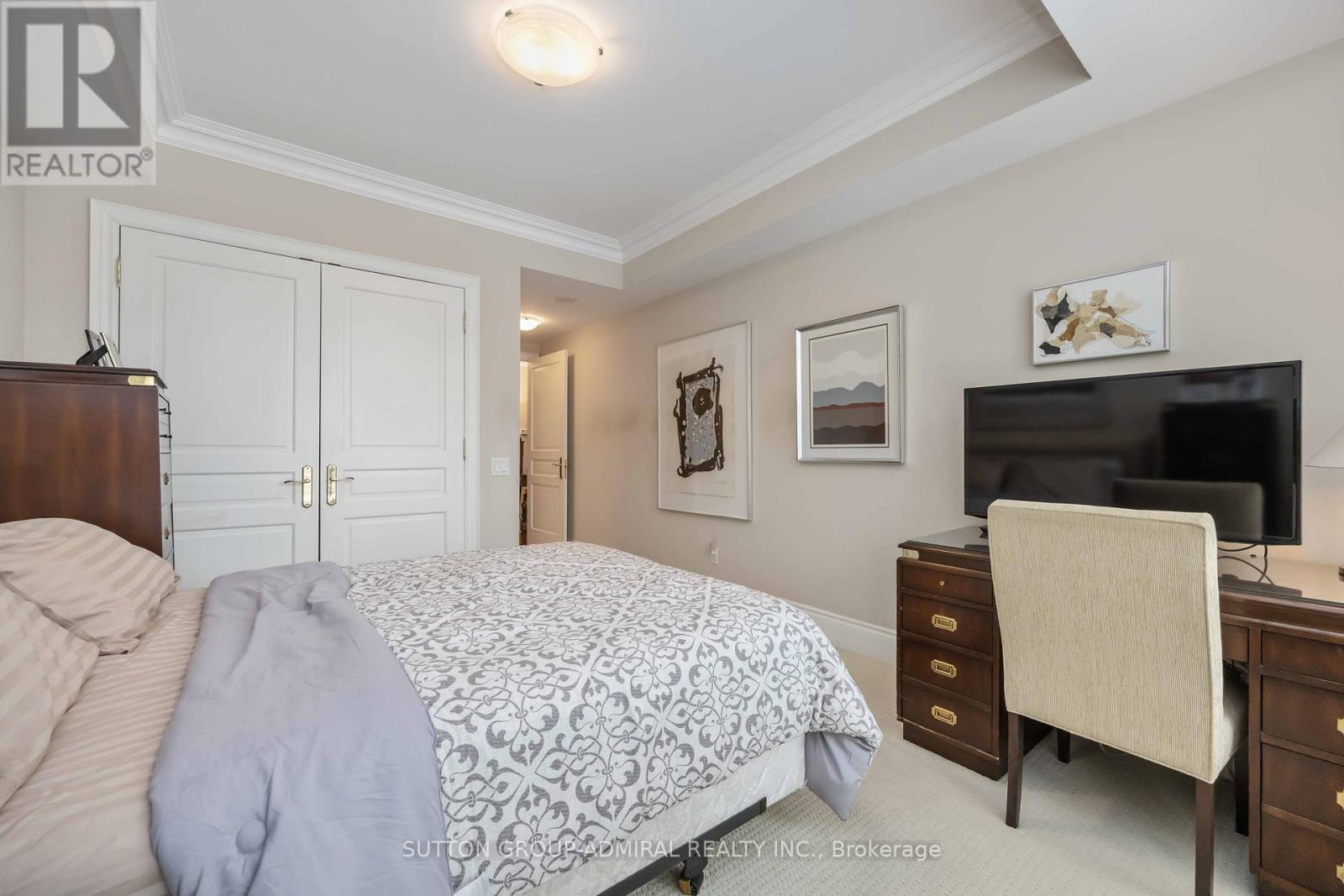 #207 7071 BAYVIEW AVENUE - 24