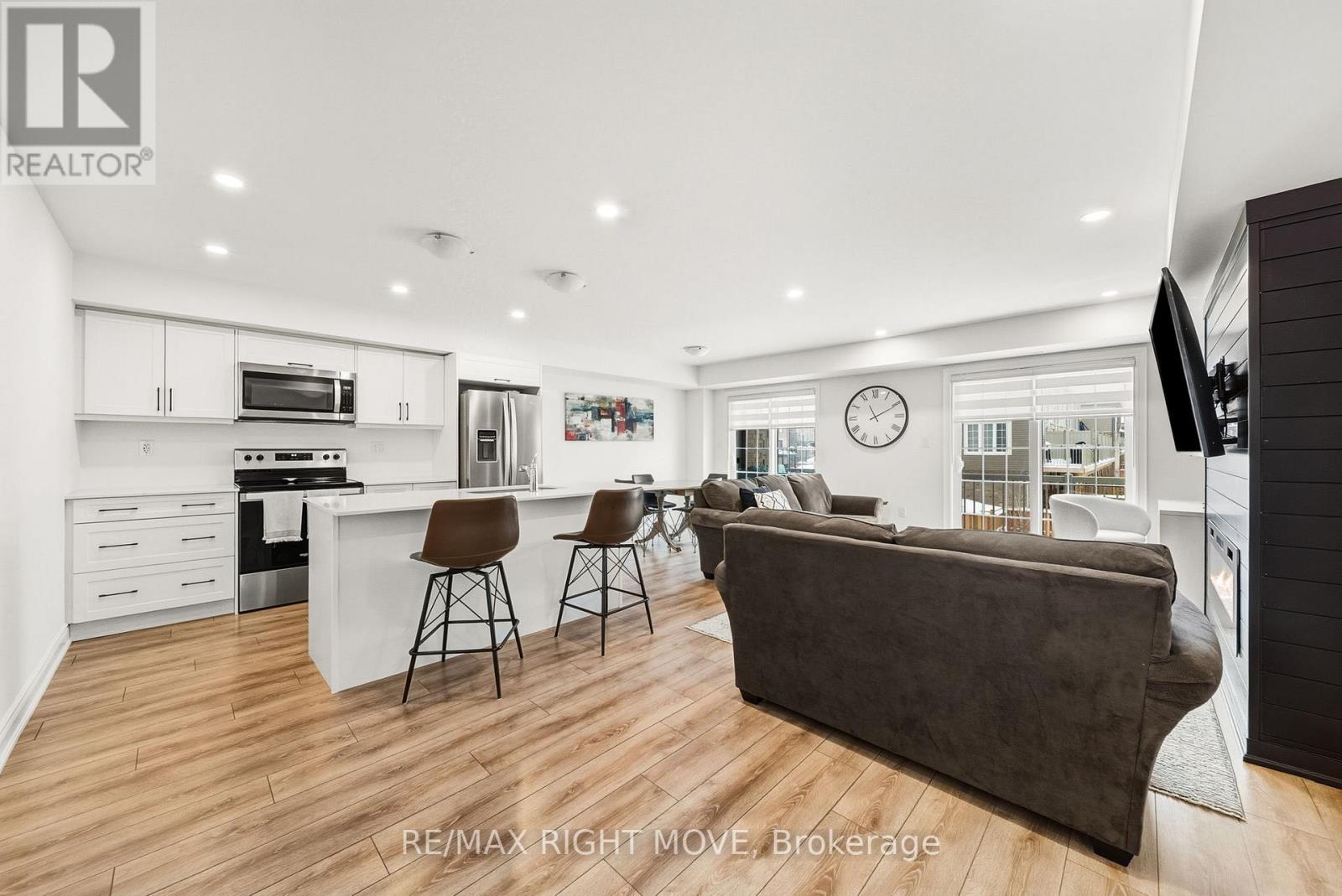 41 Pumpkin Corner Crescent Unit 2