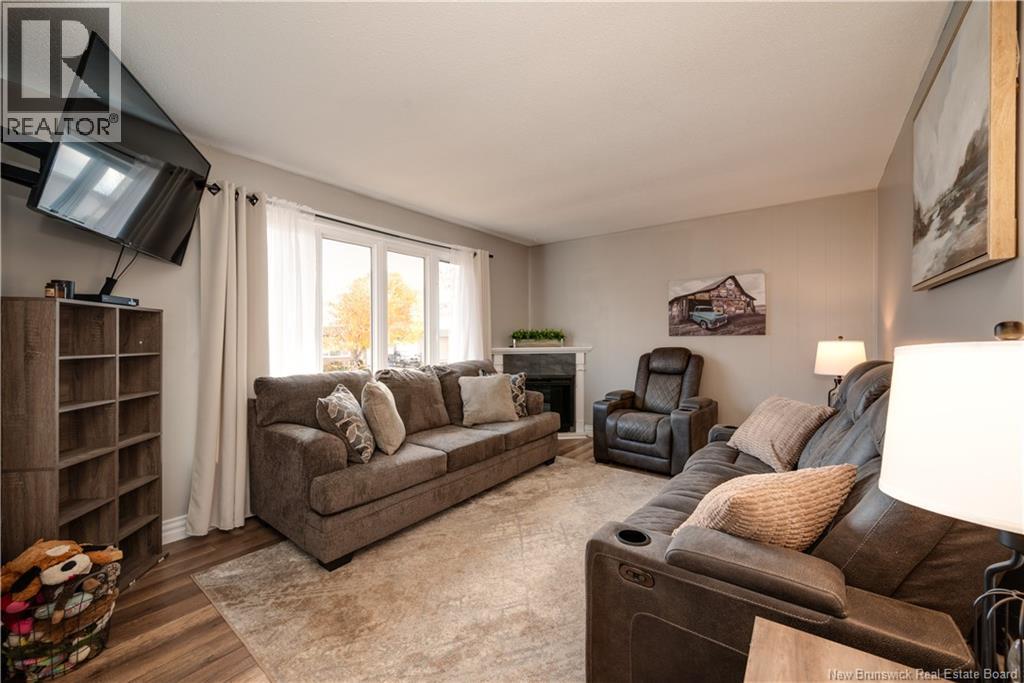 8 Beau Rivage Street - 8