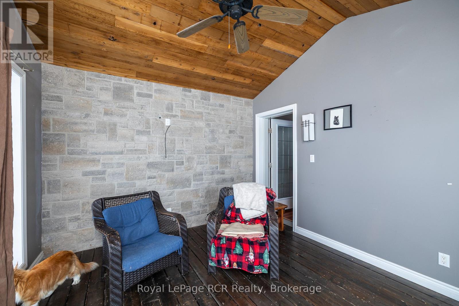 837 7TH AVENUE - 26