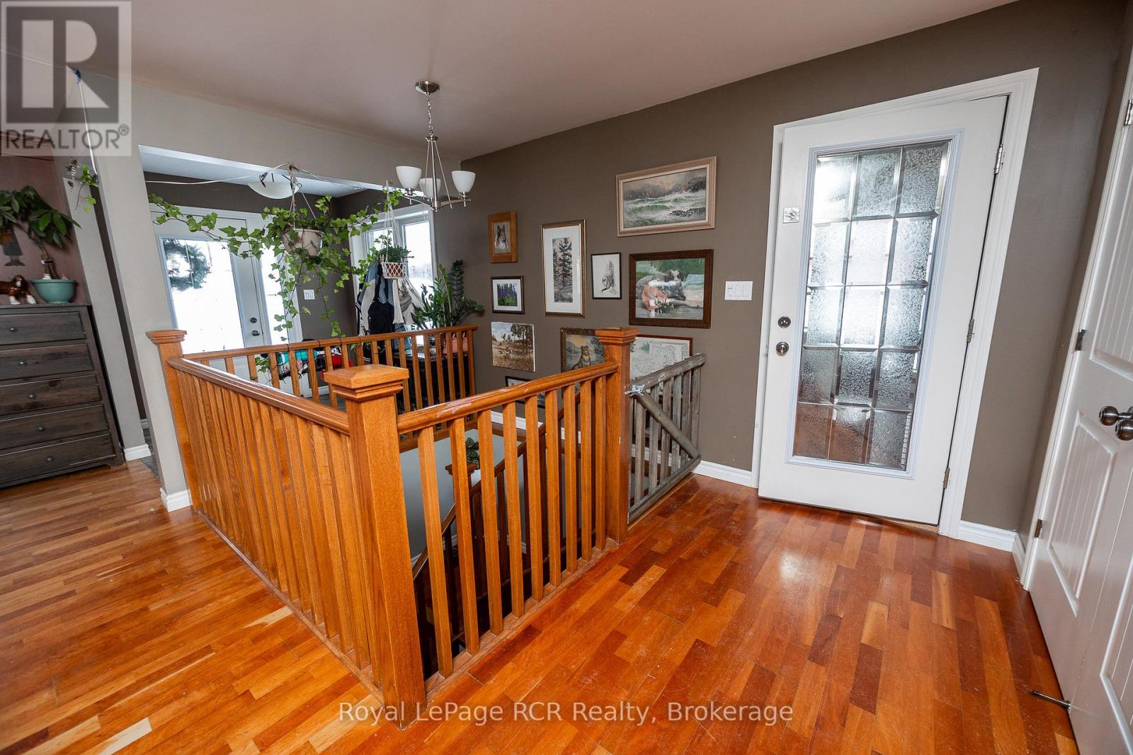 837 7TH AVENUE - 27