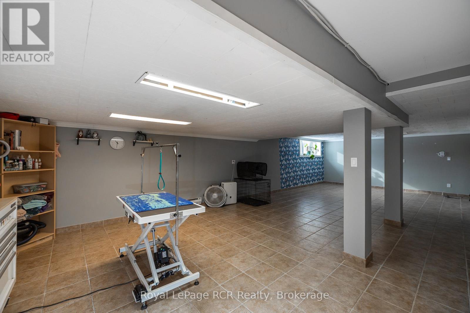 837 7TH AVENUE - 32
