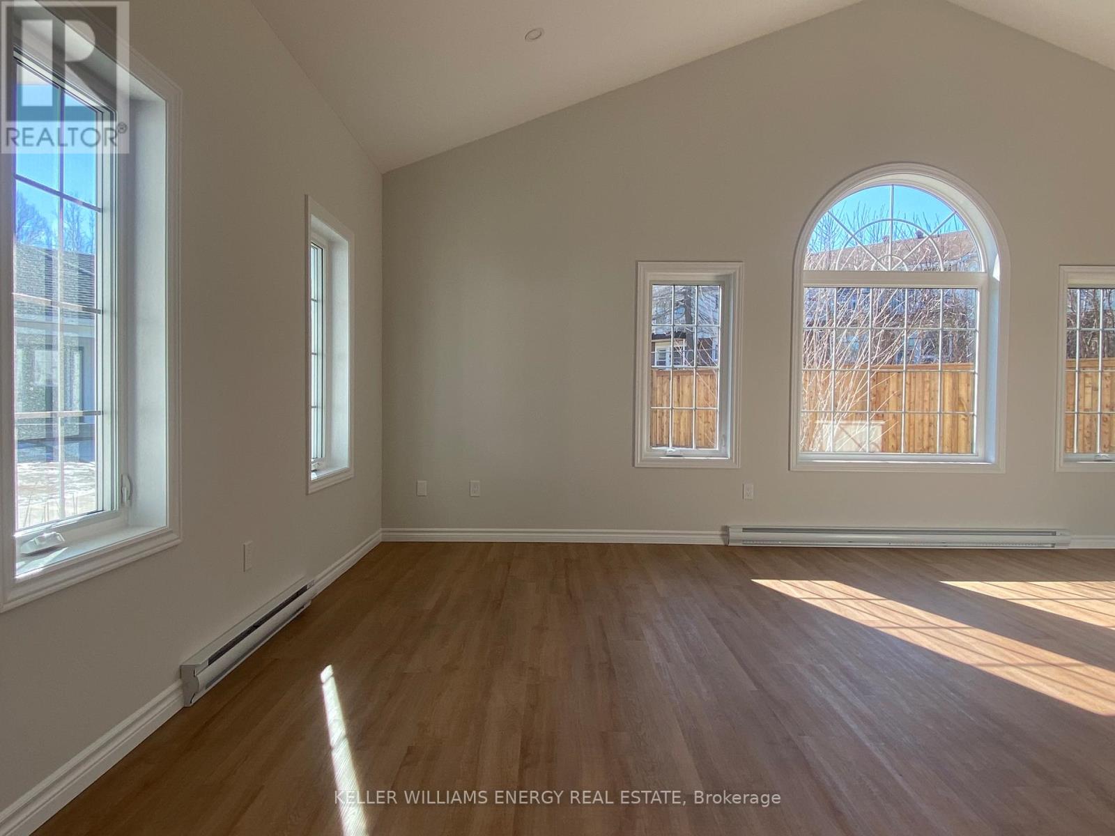 203 - 300 CROFT STREET - Photo 4 of 15, Port Hope, Ontario