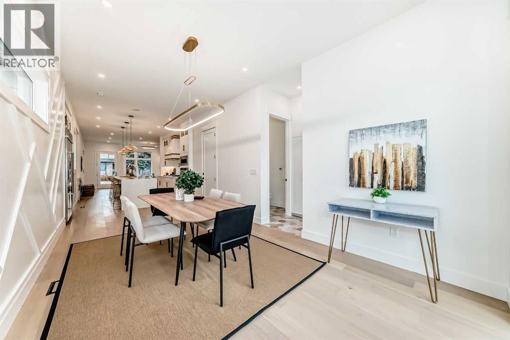 Single Family House for Sale in   Avenue NW Tuxedo Park Calgary 