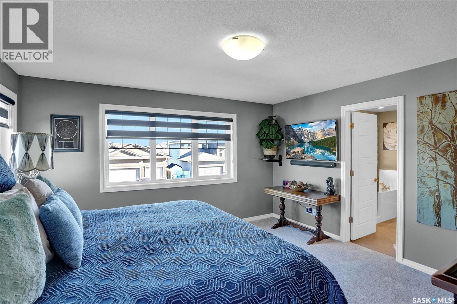 25 Hudson DRIVE - 26