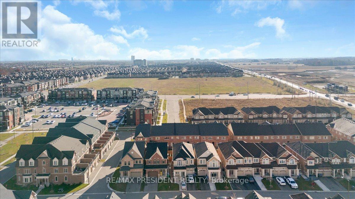3 DALE MEADOWS ROAD - 36