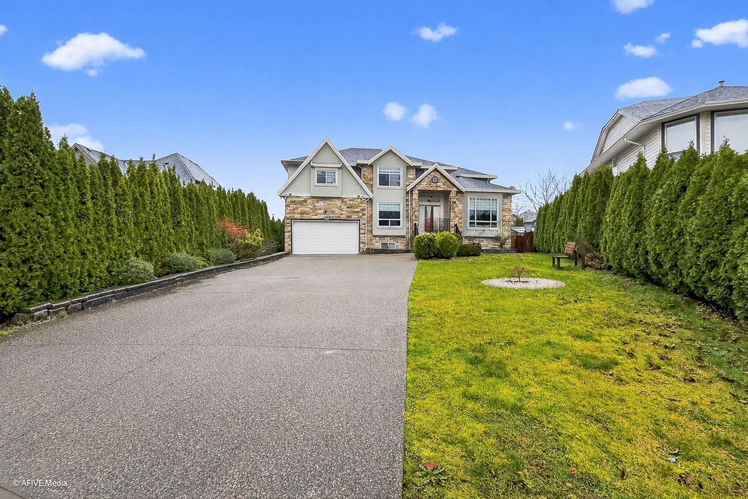 2964 BERGMAN STREET - Photo 2 of 35, Abbotsford, British Columbia