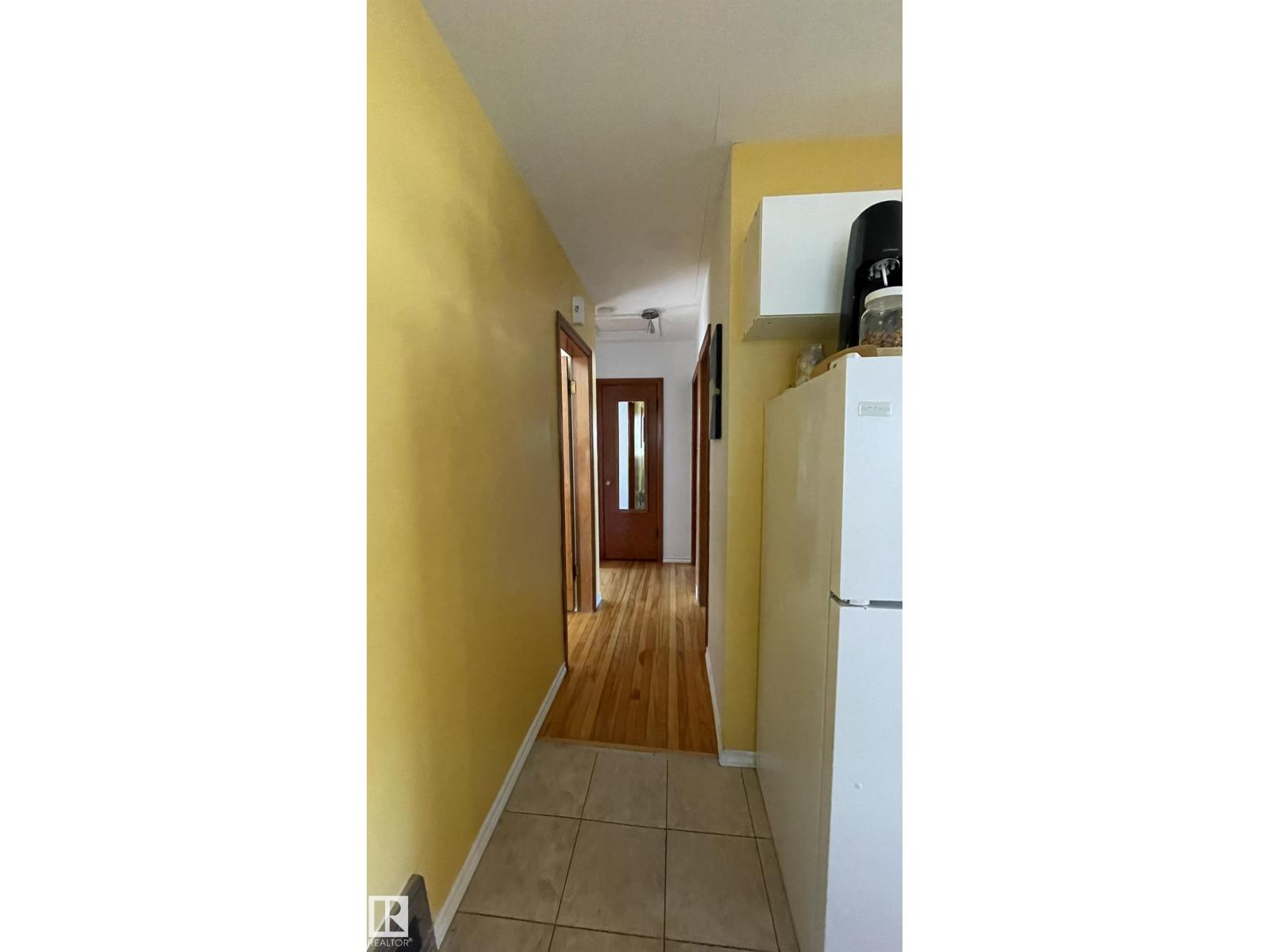 10964 74 AV NW, Edmonton