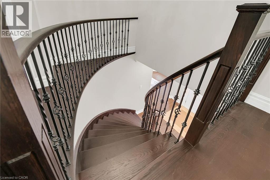 125 VALERA DRIVE - 24