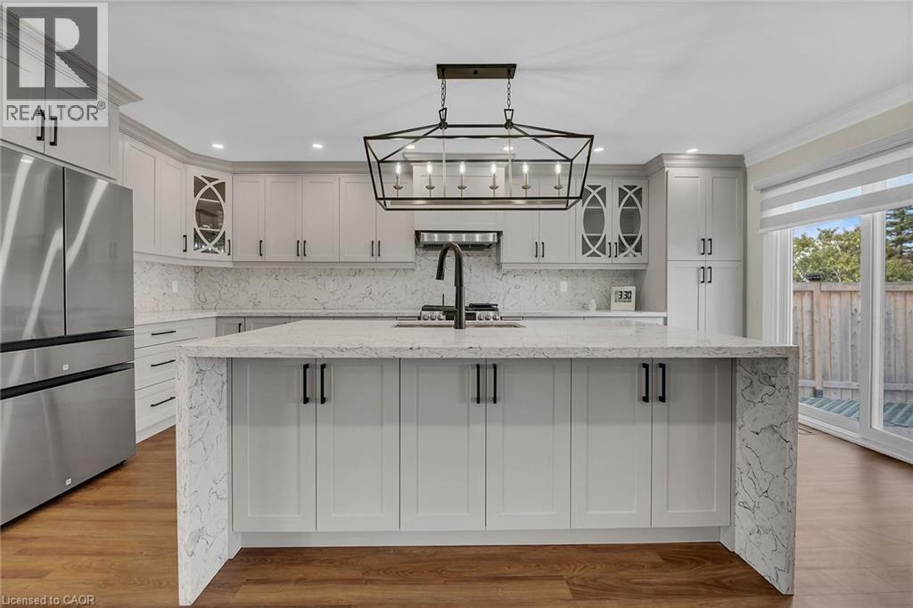 125 VALERA DRIVE - 3