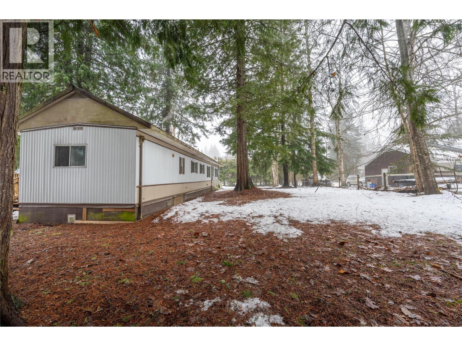 3666 Catherwood Road, Revelstoke