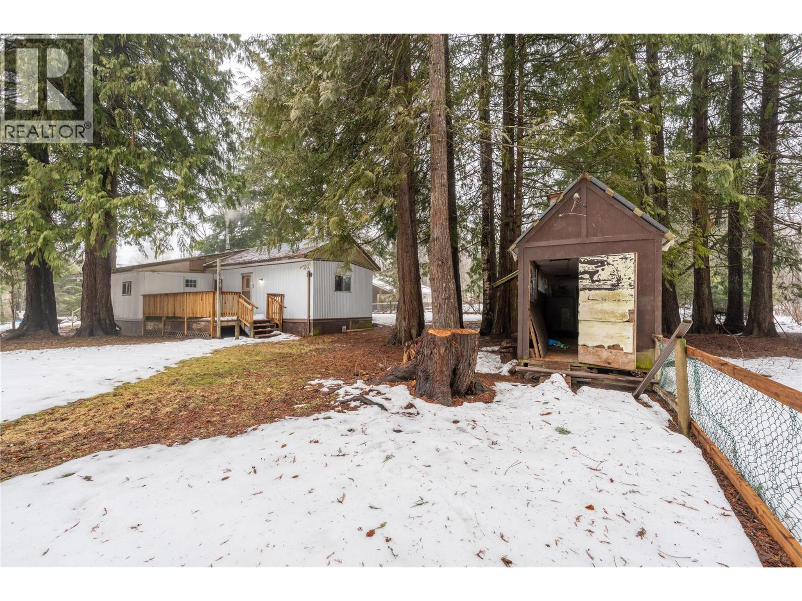 3666 Catherwood Road, Revelstoke