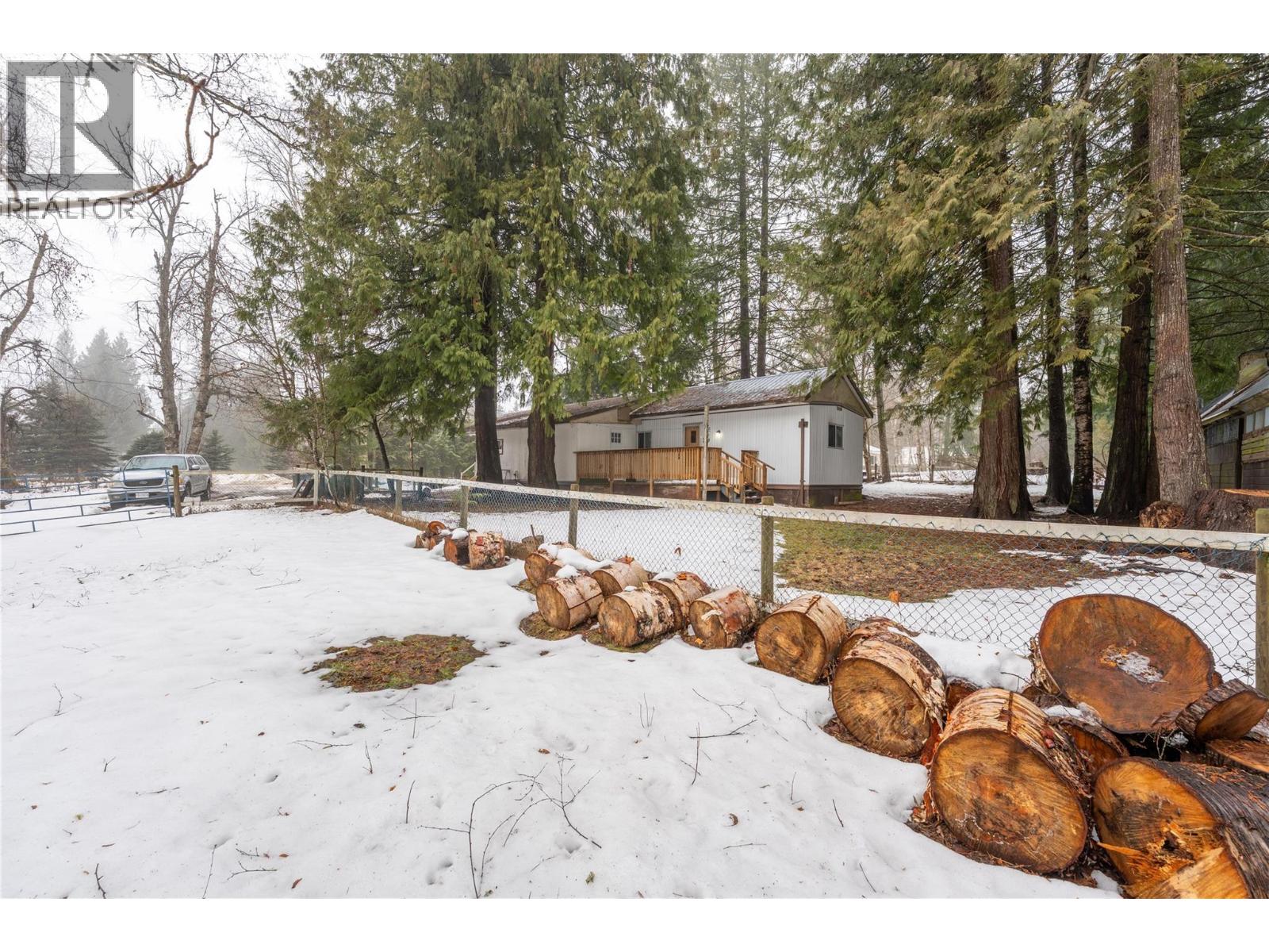 3666 Catherwood Road, Revelstoke