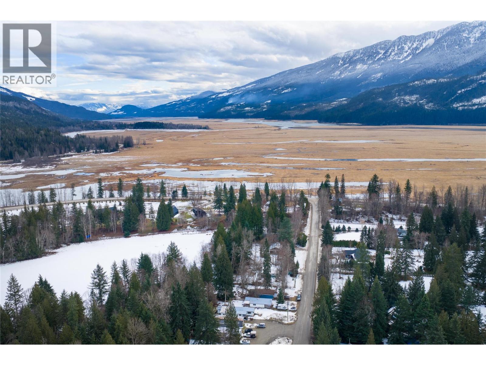 3666 Catherwood Road, Revelstoke