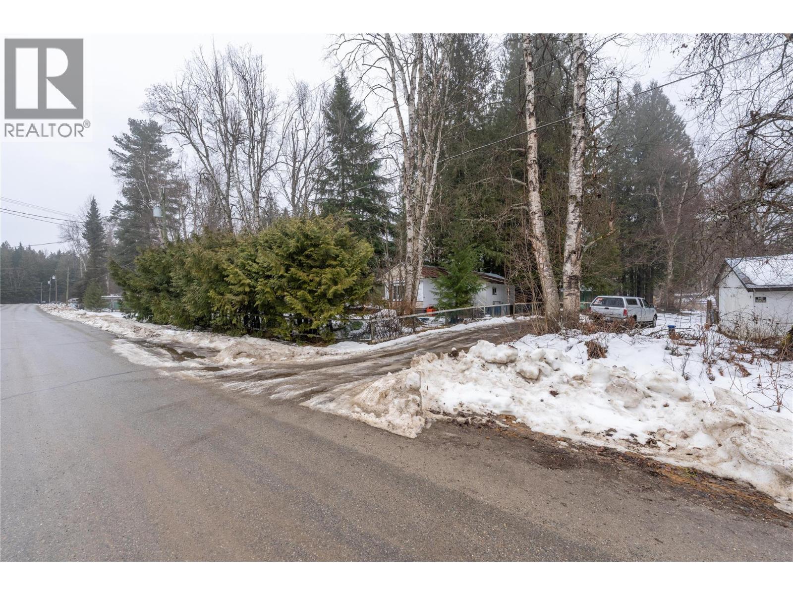 3666 Catherwood Road, Revelstoke