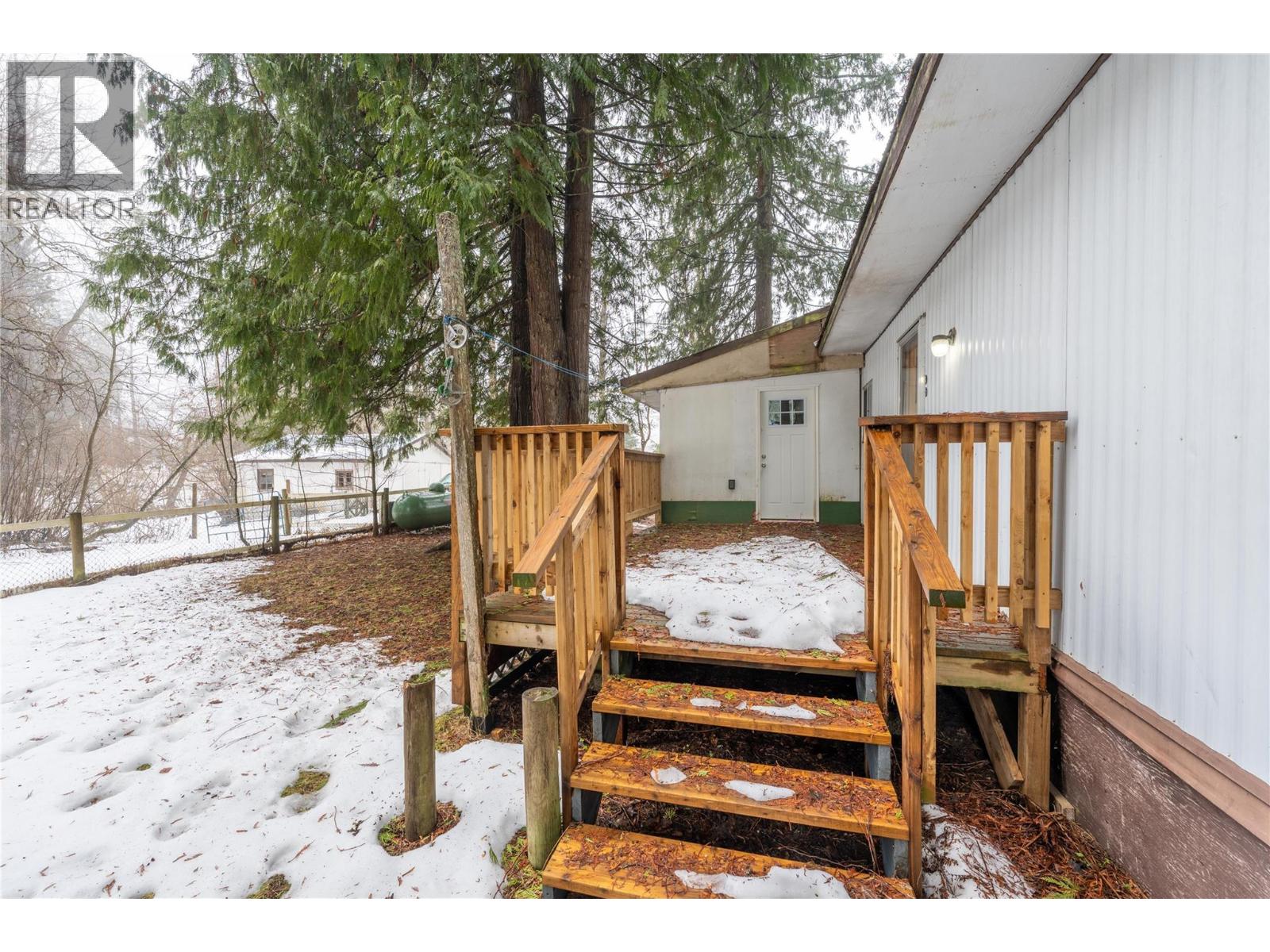 3666 Catherwood Road, Revelstoke