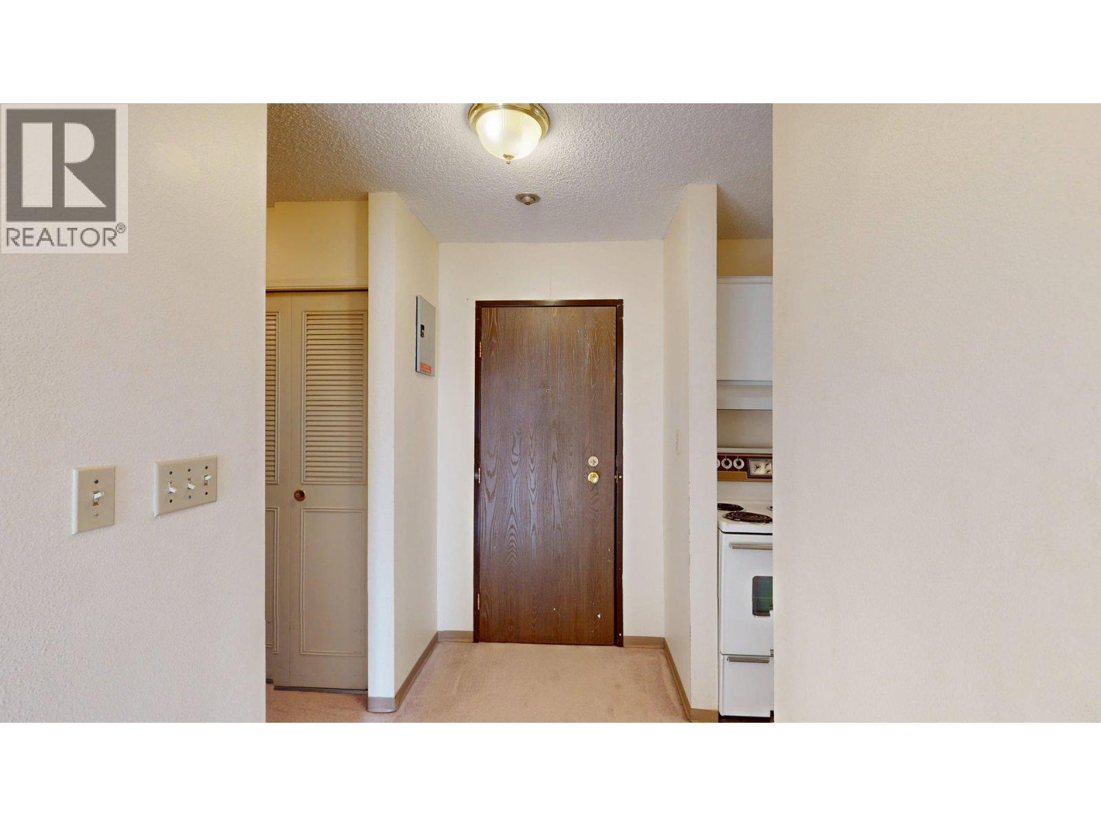 1804 Alpine Drive Unit# 210, Elkford